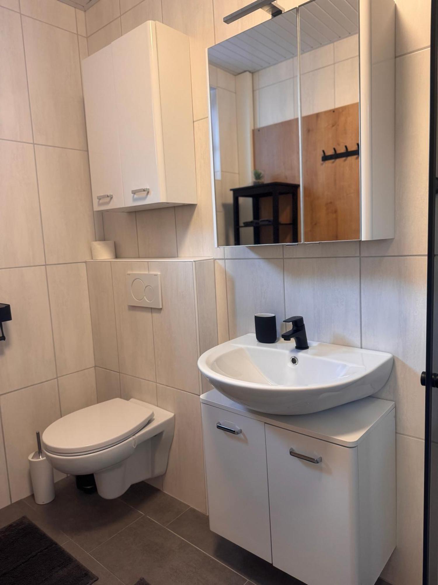 Ferienwohnung Holl Detern Bagian luar foto