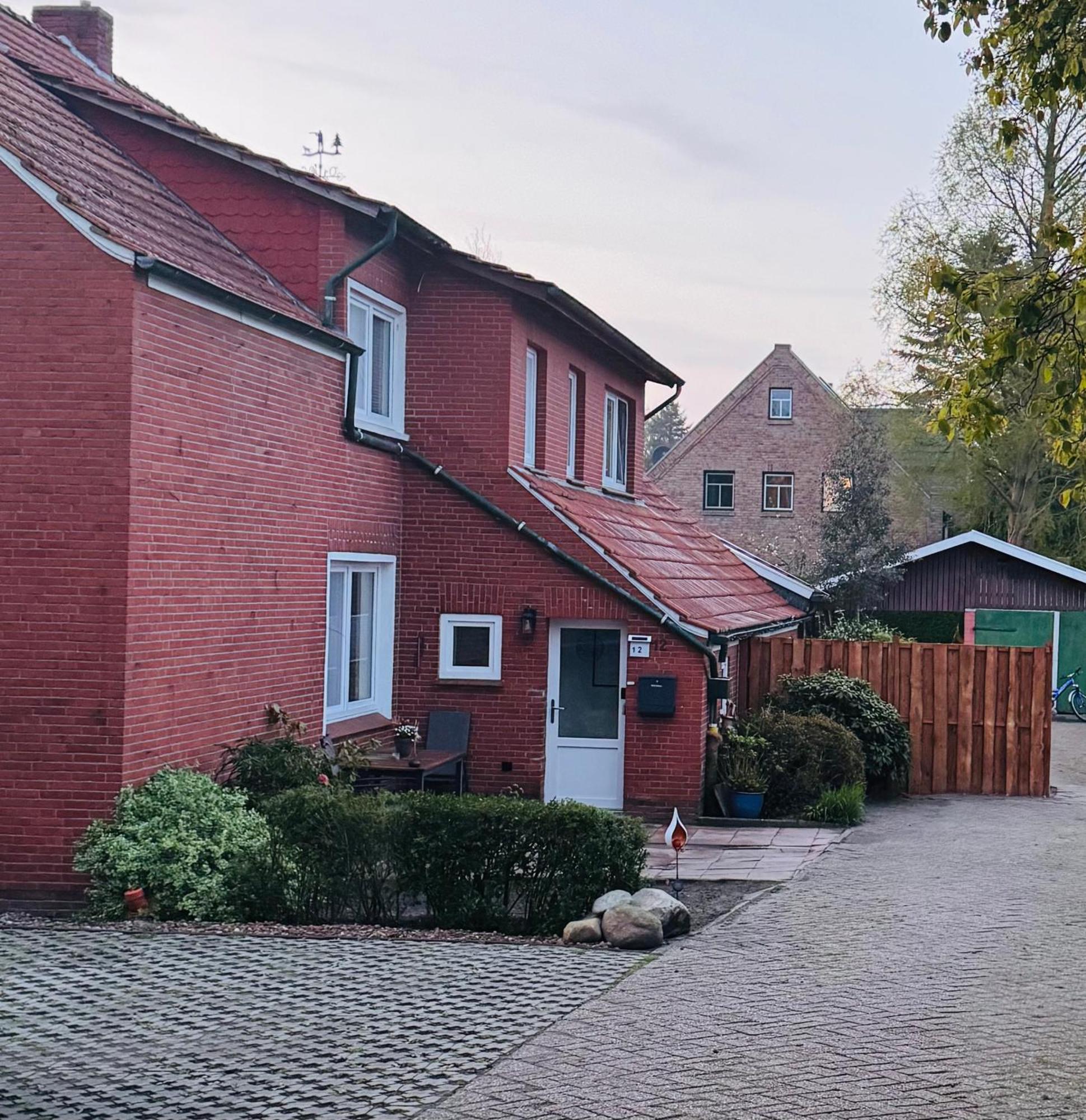 Ferienwohnung Holl Detern Bagian luar foto
